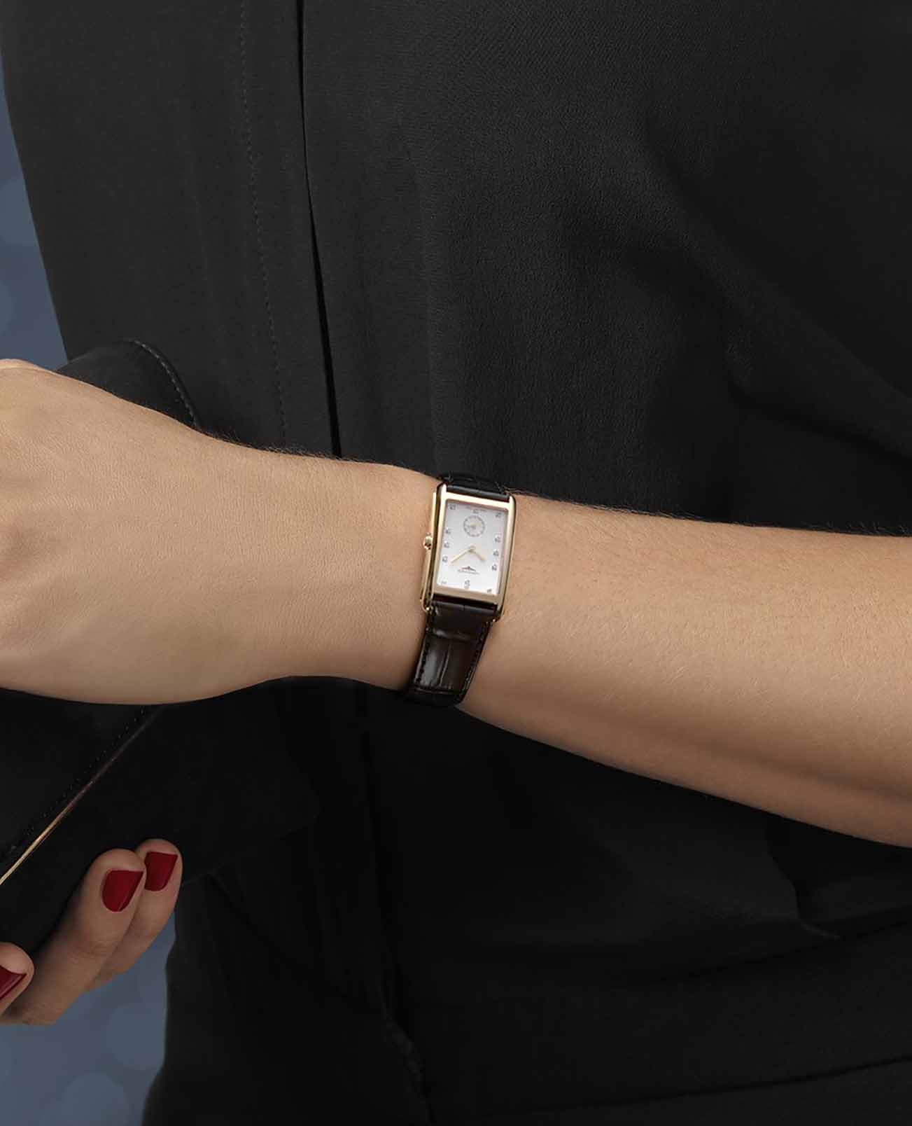 Longines Longines DolceVita L5.512.8.87.0 кварцевые женские часы часы крупный план белый циферблата